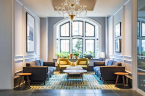 Гостиница Radisson Blu Edwardian Bloomsbury Street Hotel, London  Лондон